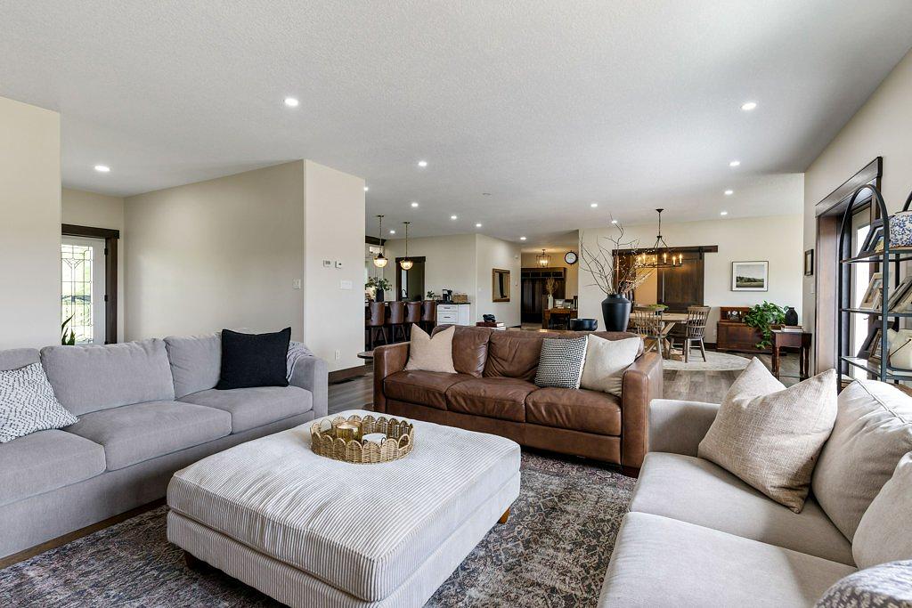 26517 Township Road 584, Pickardville, AB
