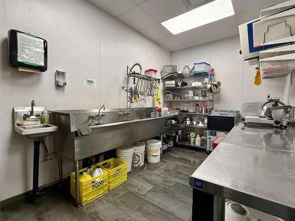 18 - 3304 64 Street Northeast, Calgary, AB