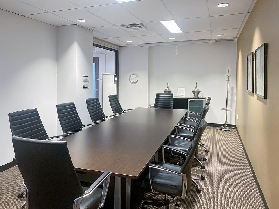 1235 Bay Street, Toronto, ON