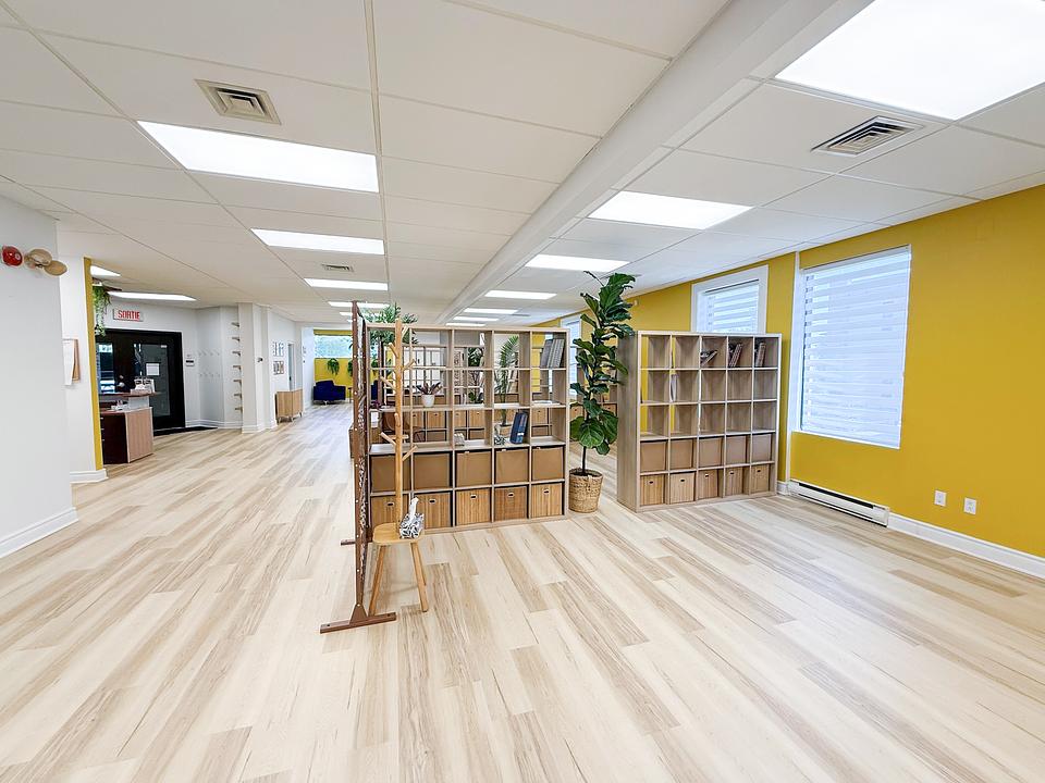 100 - 150 Boulevard de Montarville, Boucherville, QC