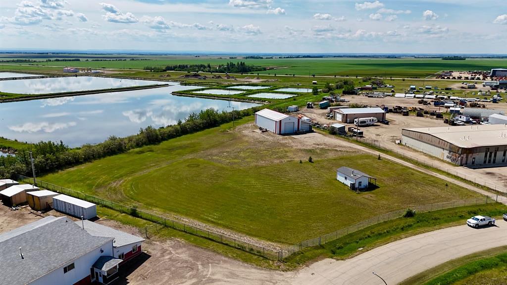 10933 90 Avenue, Fairview, AB