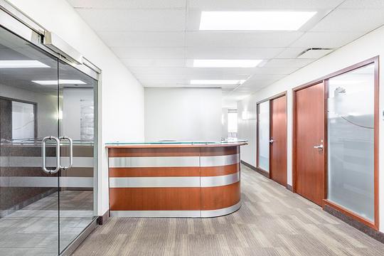 1816 Crowchild Trl NW, Calgary, AB