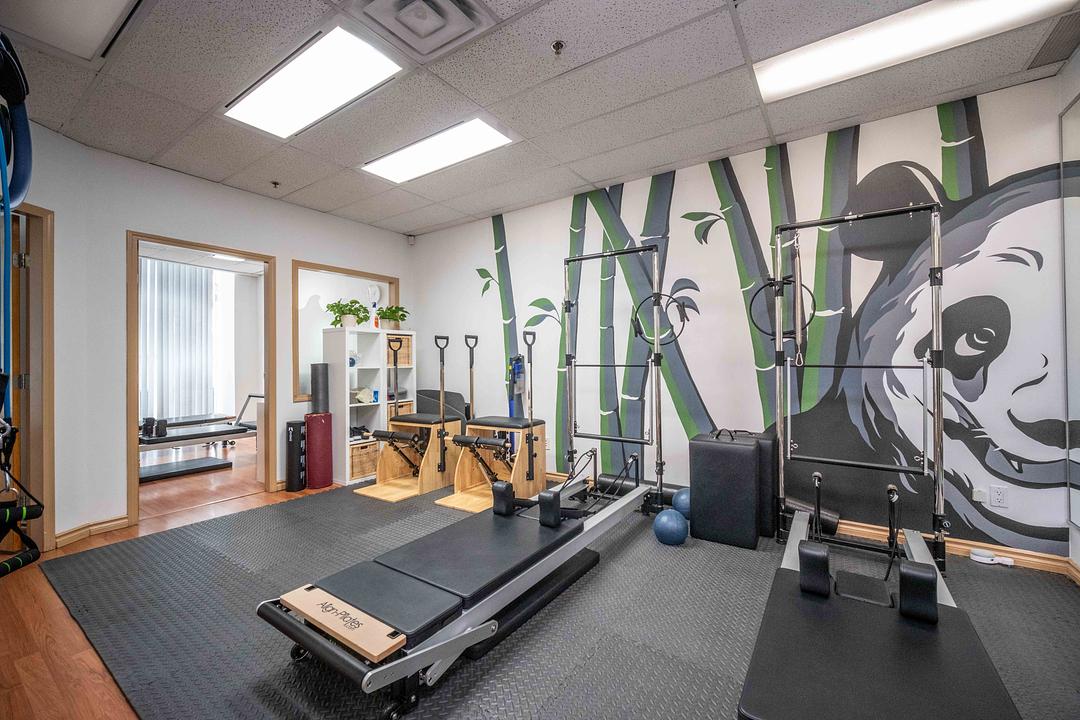 301 - 4885 Kingsway, Burnaby, BC