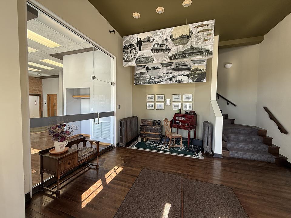 3 - 5000 51 Avenue, Red Deer, AB