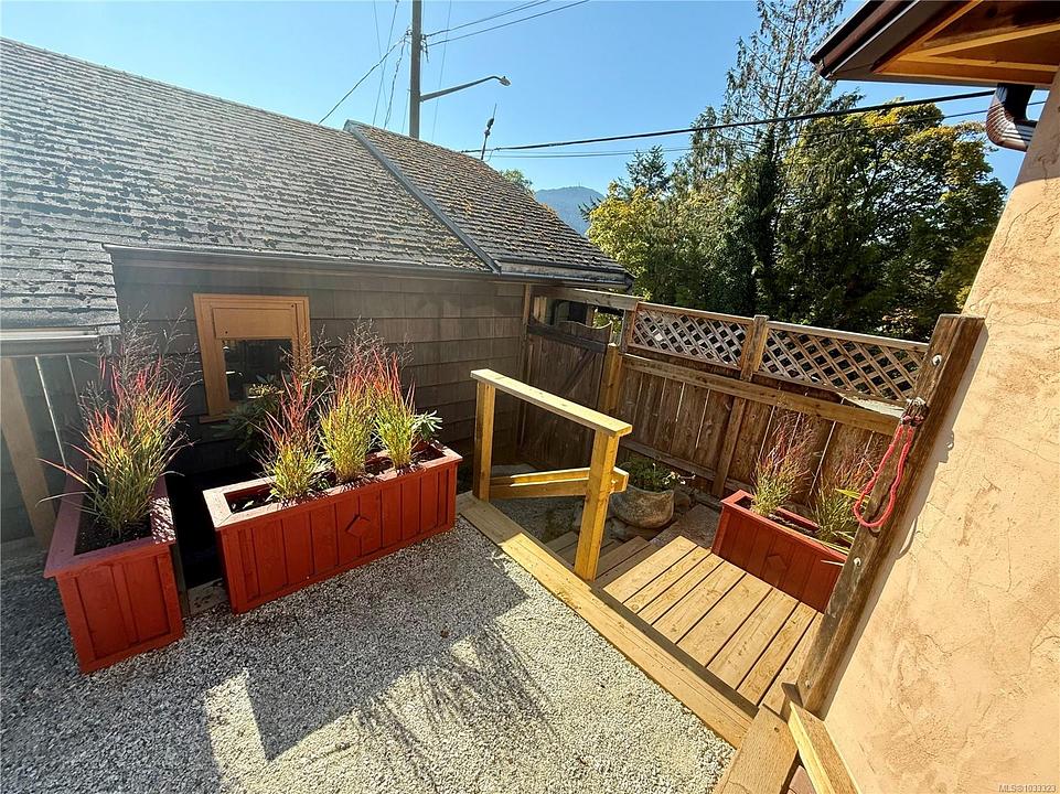 2909 Fulford-Ganges Road, Salt Spring, BC