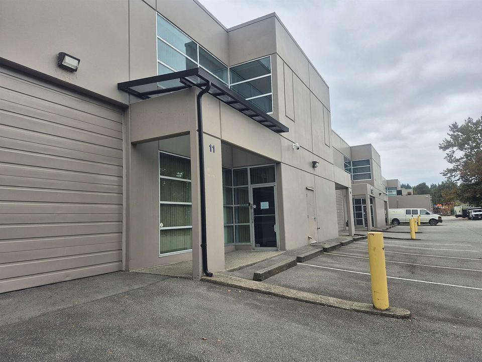 11 - 3871 North Fraser Way, Burnaby, BC