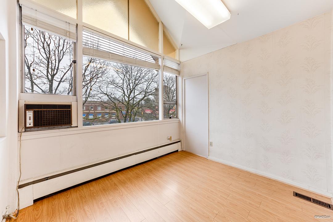 106 - 2096 West 41st Avenue, Vancouver, BC