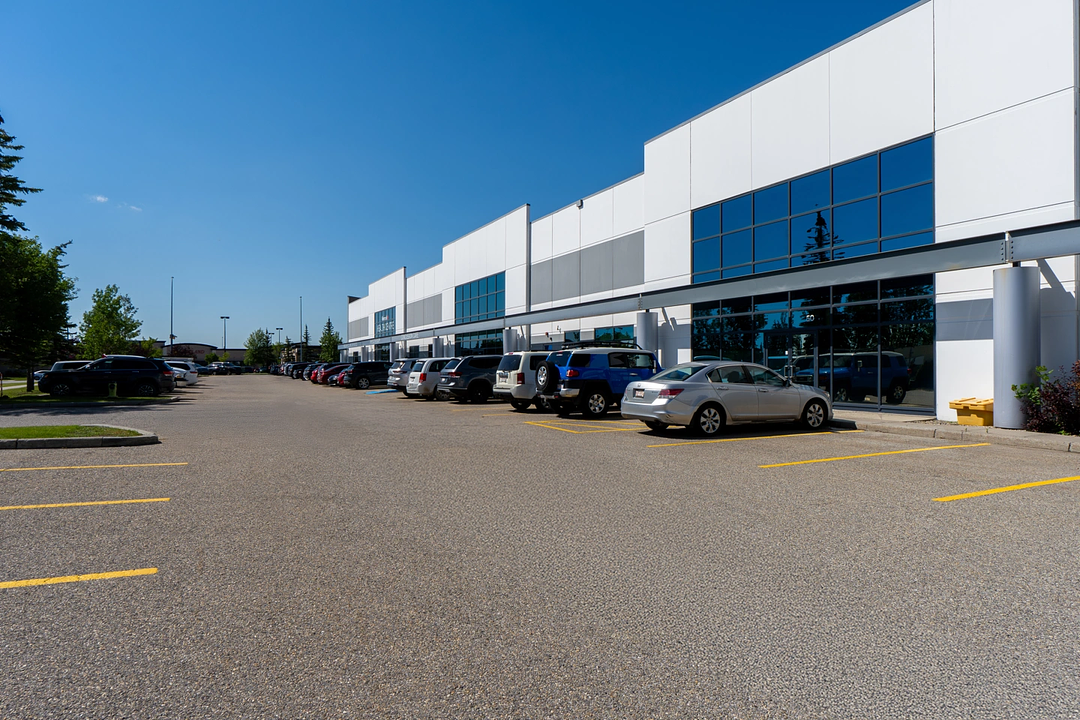 50 - 2121 29 Street Northeast, Calgary, AB
