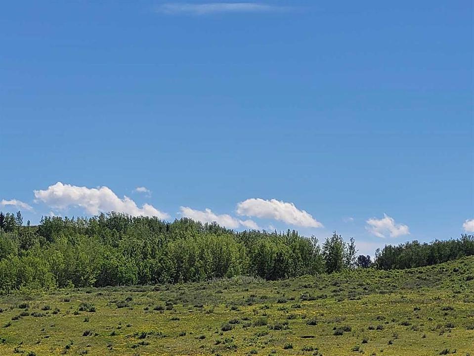 272065 Lochend Road, Rocky View County, AB