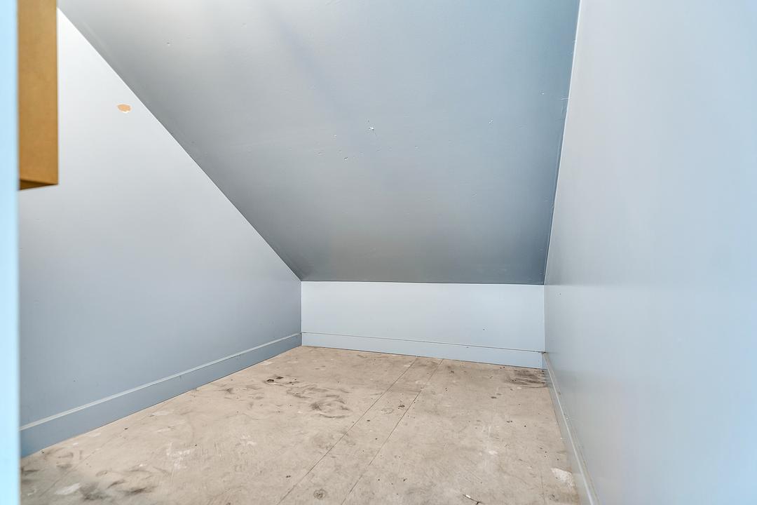 111 & 112 - 19289 Langley Bypass, Surrey, BC
