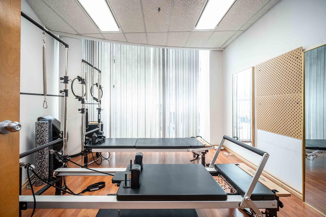 301 - 4885 Kingsway, Burnaby, BC