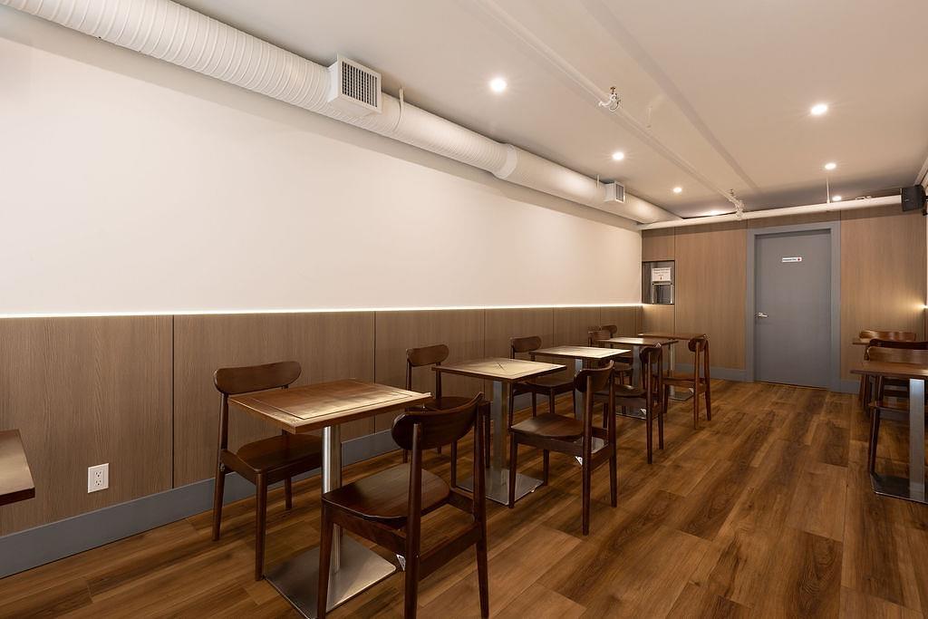 2815 West Broadway, Vancouver, BC
