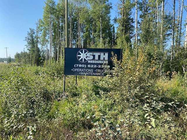 308 3 Street East, Fox Creek, AB