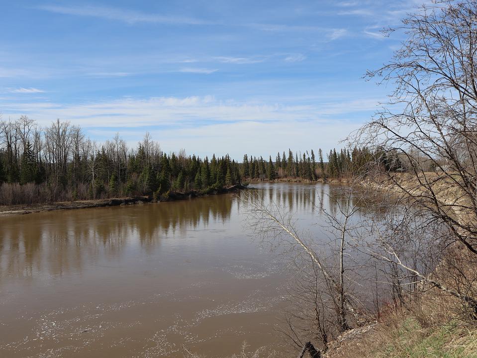 22 State Avenue, Fort Assiniboine, AB