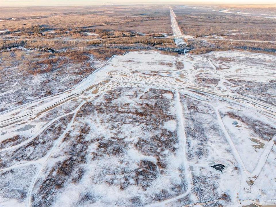 Block:28 - Plan: 2021329 Lot:4, Fort McMurray, AB