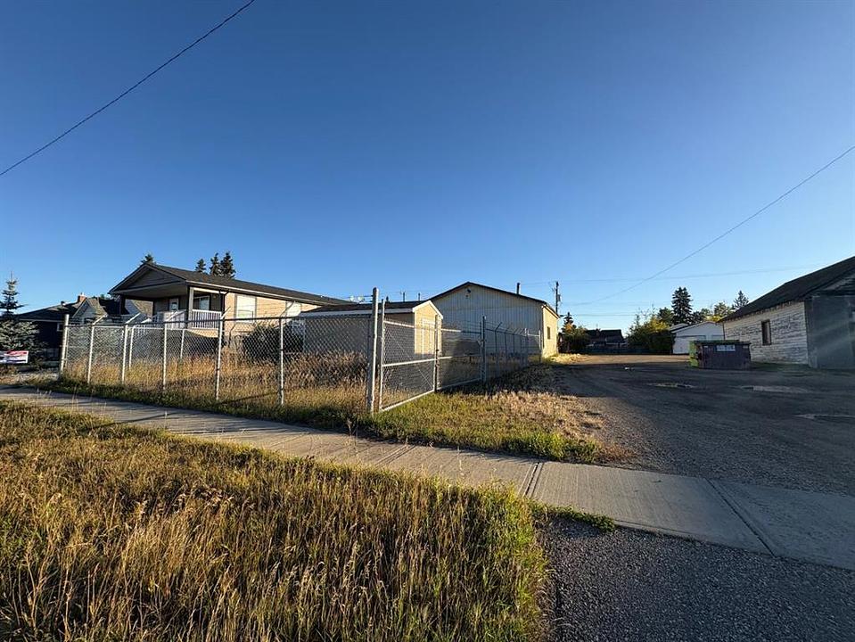10017 100 Street, Sexsmith, AB