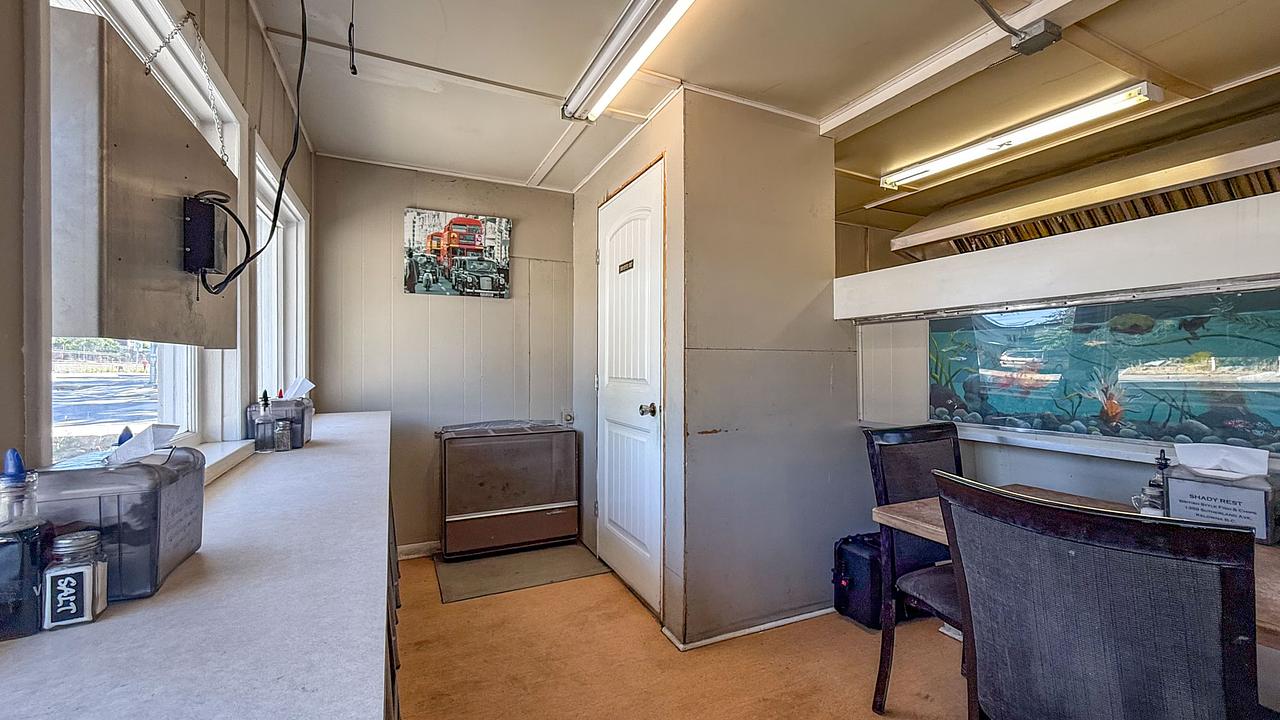 1359 Sutherland Ave, Kelowna, BC