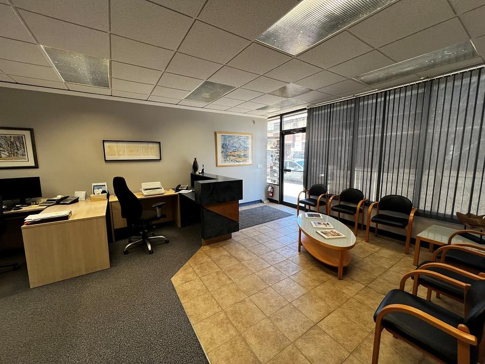103 - 4706 48 Avenue, Red Deer, AB