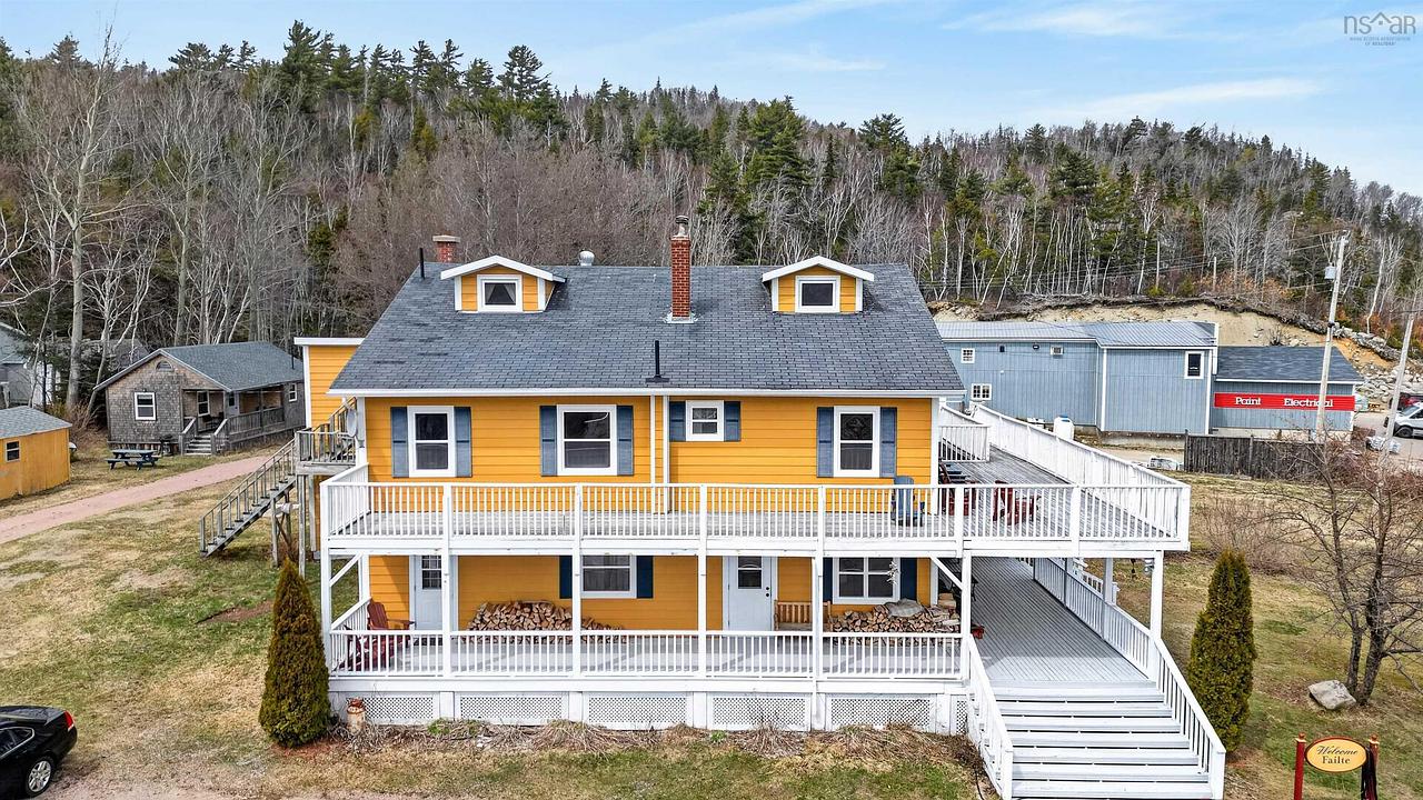 37706 Cabot Trail, Ingonish Beach, NS