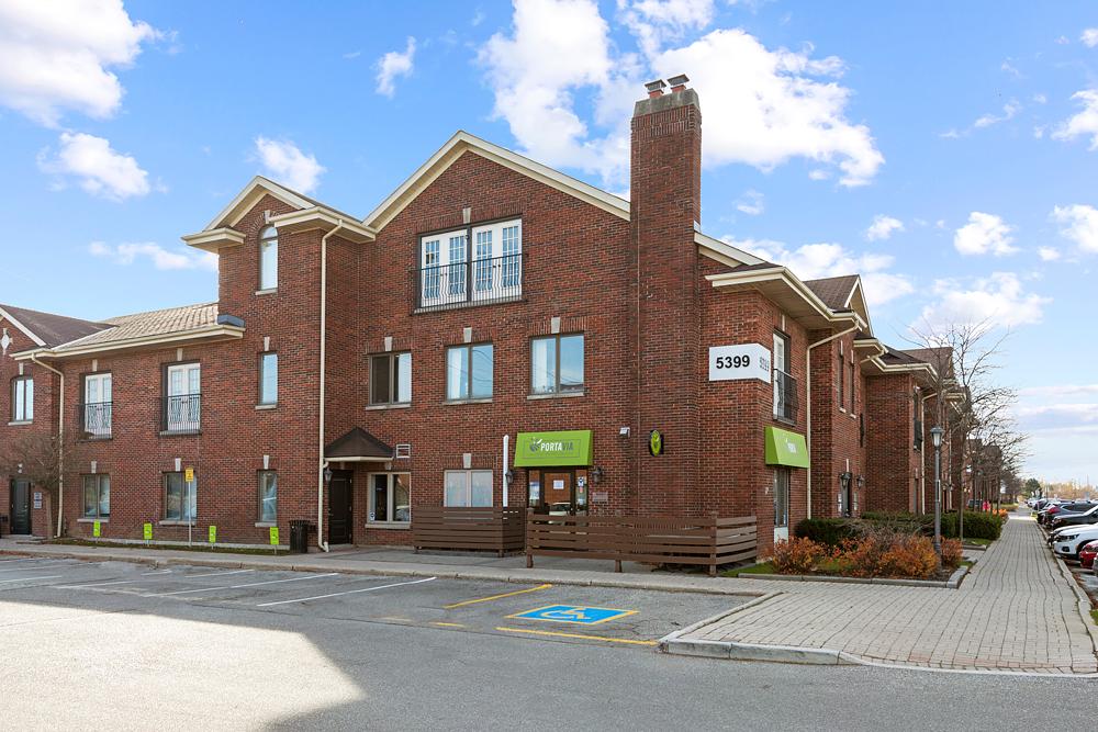 202 - 5399 Eglinton Avenue West, Toronto, ON