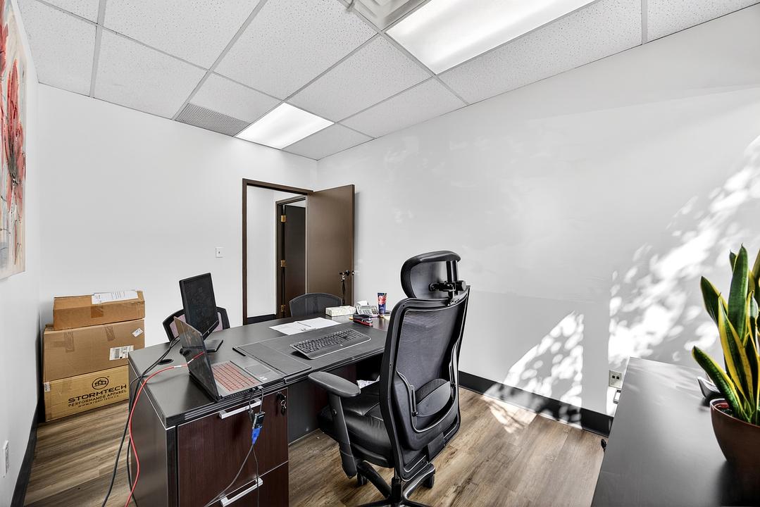 107 - 811 Manning Road Northeast, Calgary, AB