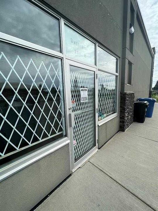 208 10 Avenue North, Carstairs, AB