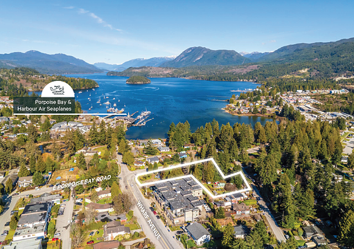 5694 Wharf Avenue, Sechelt, BC