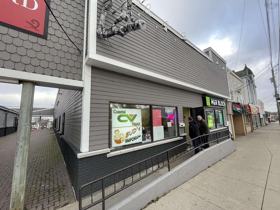 153 Commercial Street, Glace Bay, NS