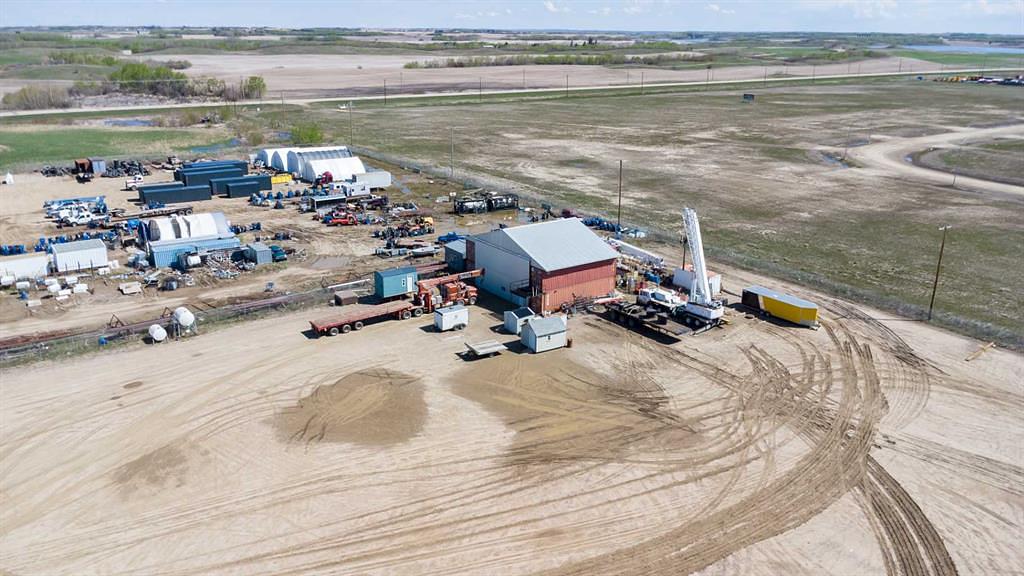 NW 33-49-27-3, Rural, SK