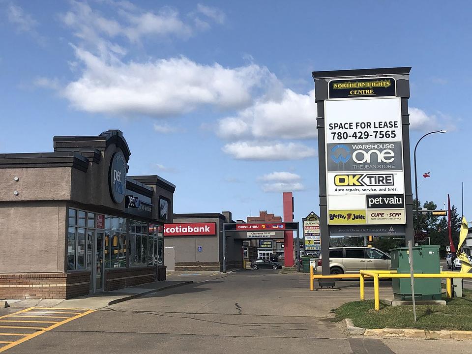 2 - 9521 Franklin Avenue, Fort McMurray, AB