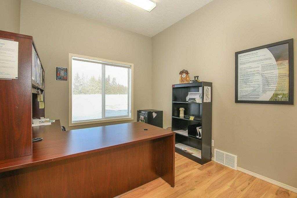 49A Avenue, Bentley, AB