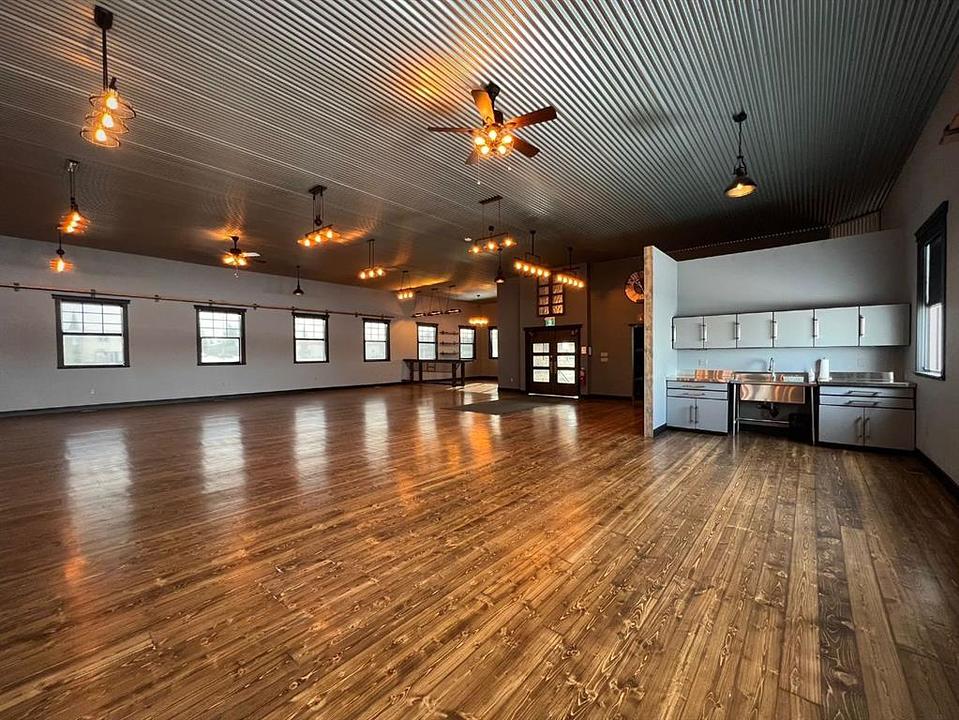 10004 100 Street, Hythe, AB