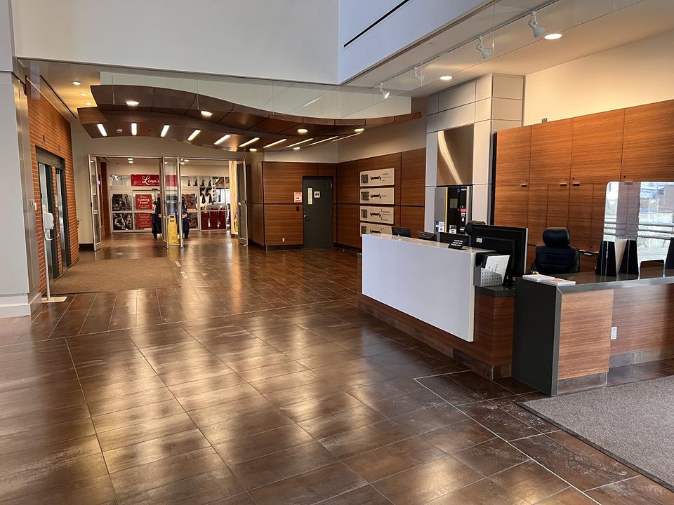 250 - 1011 9 Avenue Southeast, Calgary, AB