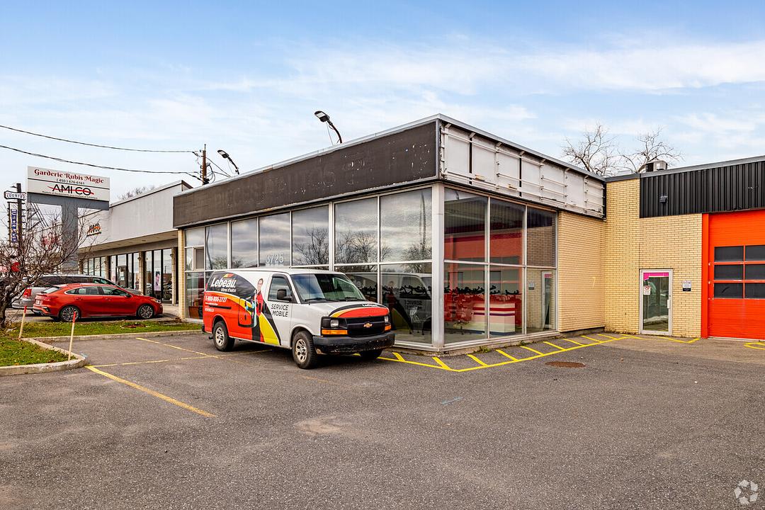 3725 Boulevard Taschereau, Longueuil, QC