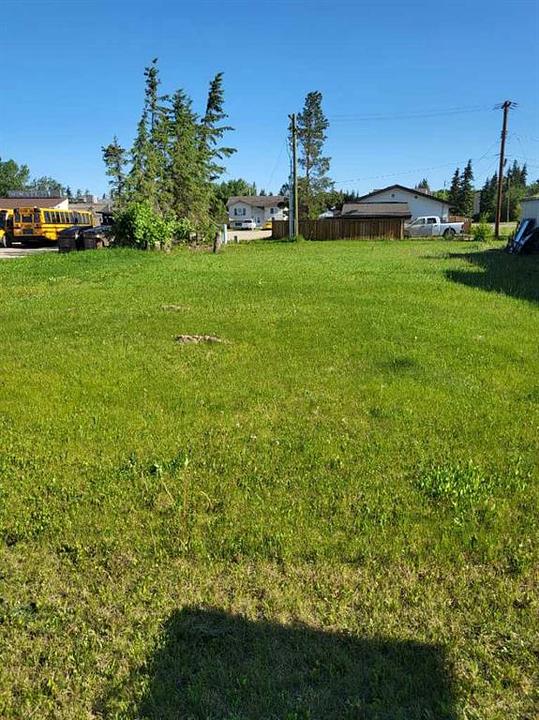 6 Street, Beaverlodge, AB