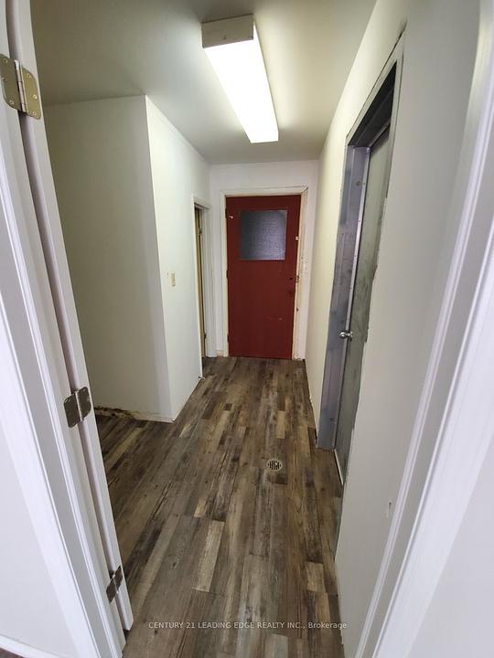 Main Floor - 302 Davis Street, Sarnia, ON