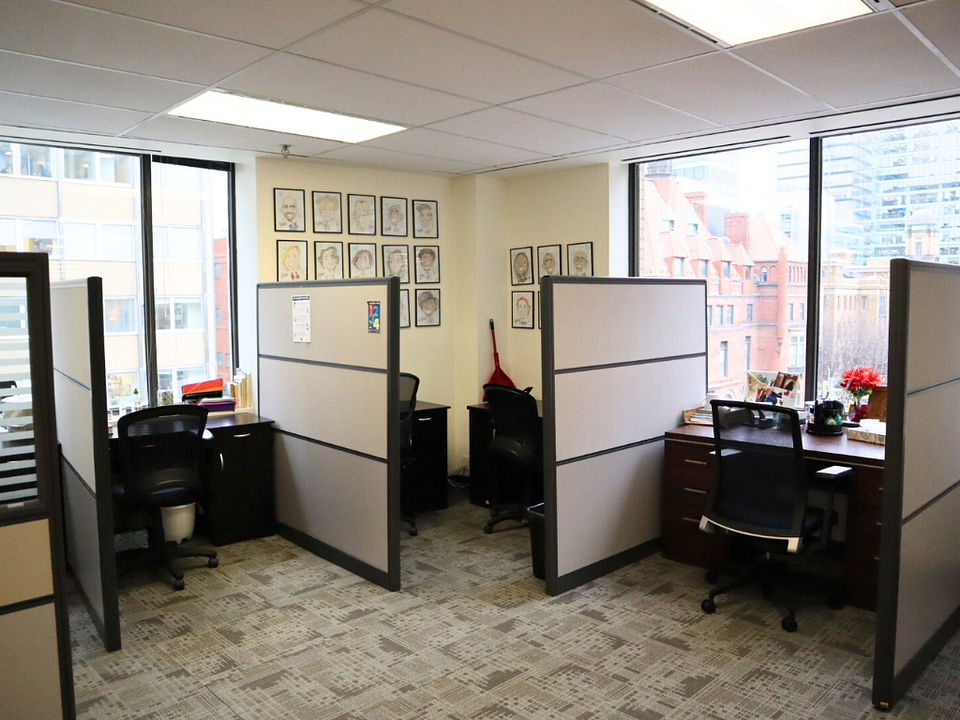 401 - 800 Bay Street, Toronto, ON