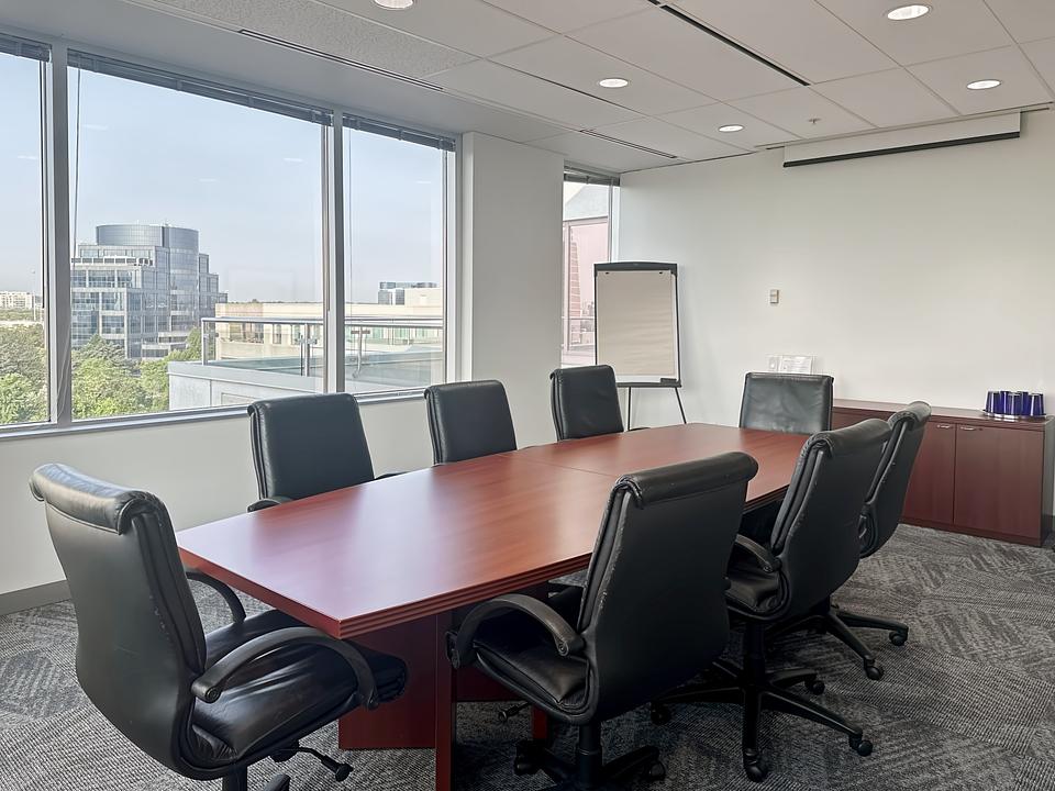 15 Allstate Parkway, Markham, ON