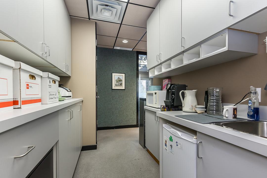 110 - 8484 162 St, Surrey, BC