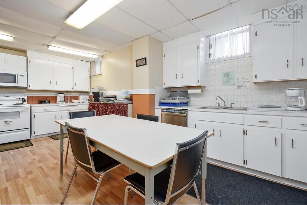 270 Commercial Street, Glace Bay, NS