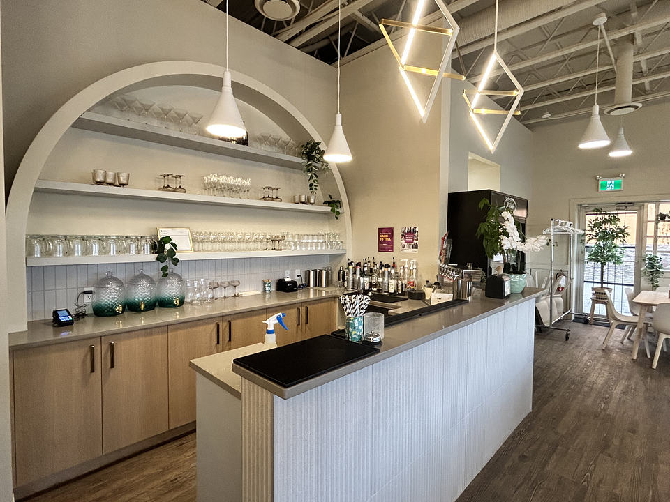 460 Erin Woods Drive Southeast, Calgary, AB