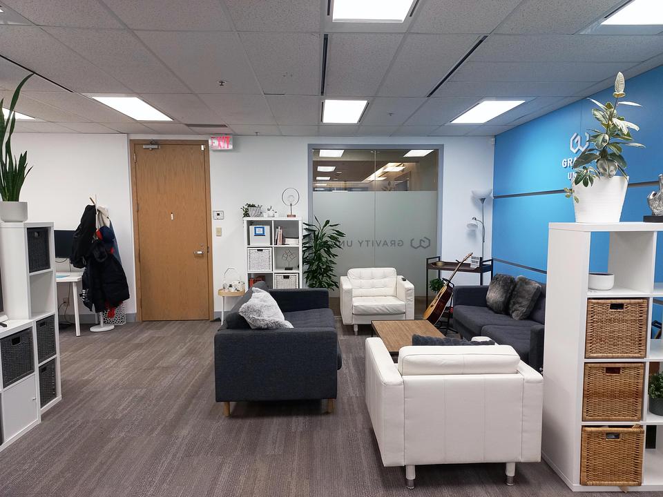 1240 - 605 Robson St, Vancouver, BC