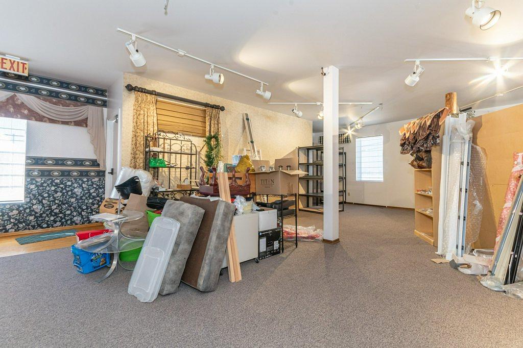 5001 51 Avenue, Wetaskiwin, AB