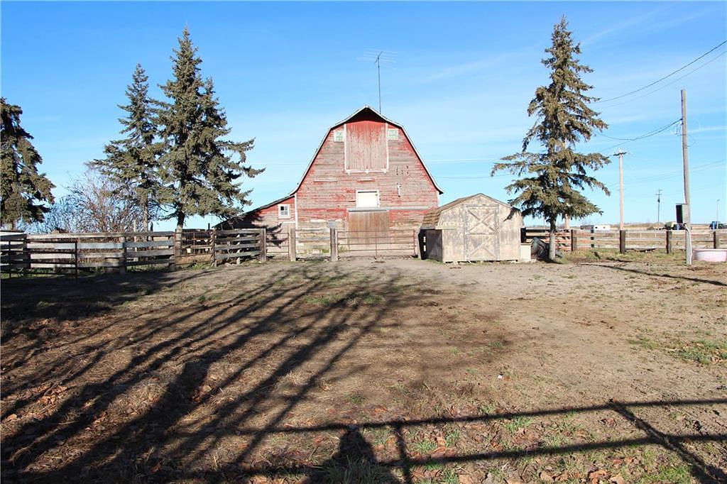 #27 Highway, Rural Mountain View County, AB
