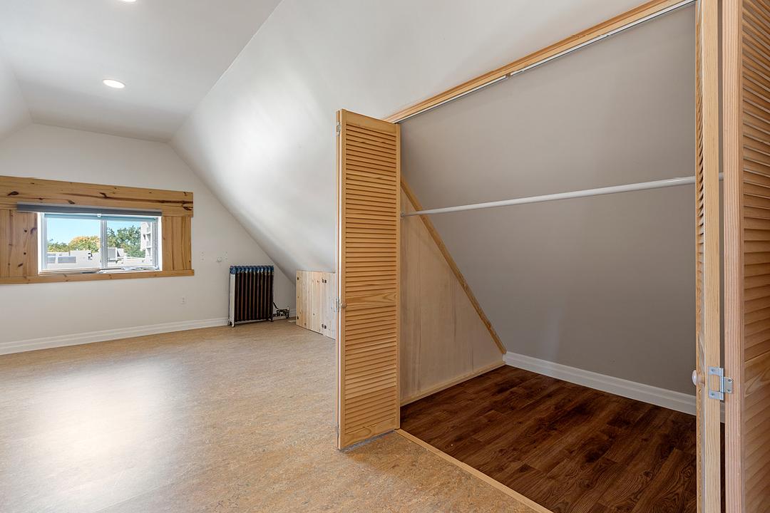 366 Rideau Street, Ottawa, ON