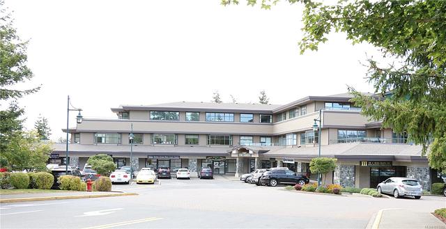 4400 Chatterton Way, Victoria, BC