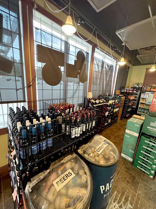 Squamish Liquor Store - Confidential, Squamish, BC