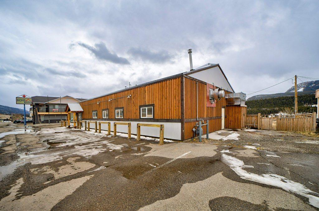 8510 19 Avenue, Crowsnest Pass, AB