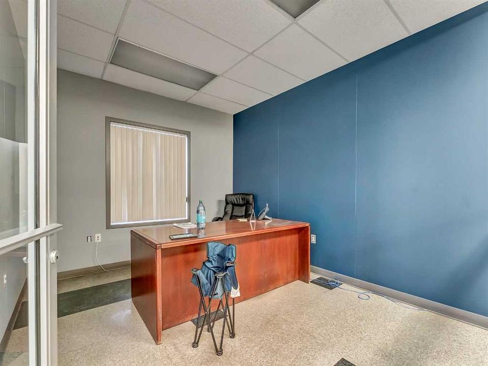 1782 32 Street Southwest, Medicine Hat, AB