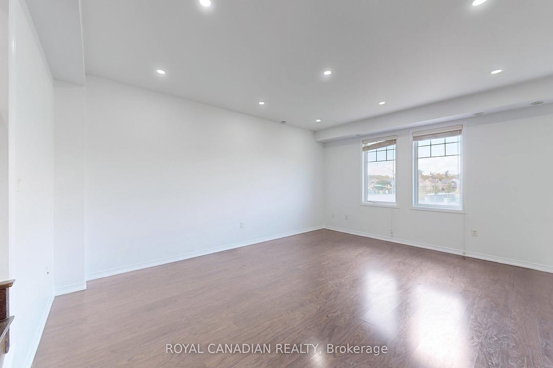 54 Chesterwood Crescent, Brampton, ON